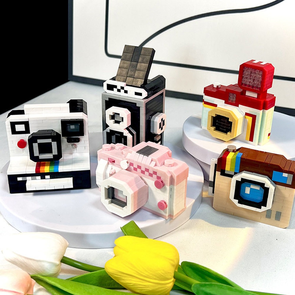 Collectible Vintage Cameras - New Micro Building Blocks Vintage Camera
