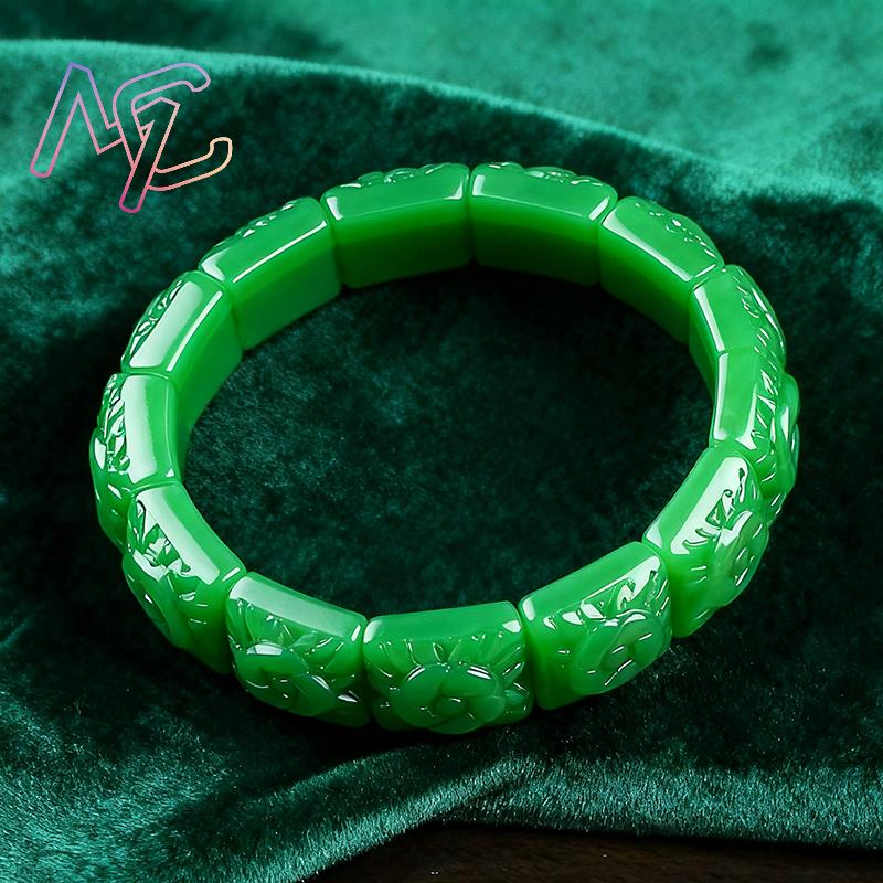Real Jade Flower Bracelet Bang - Vintage Jewelry Collection recension och pris